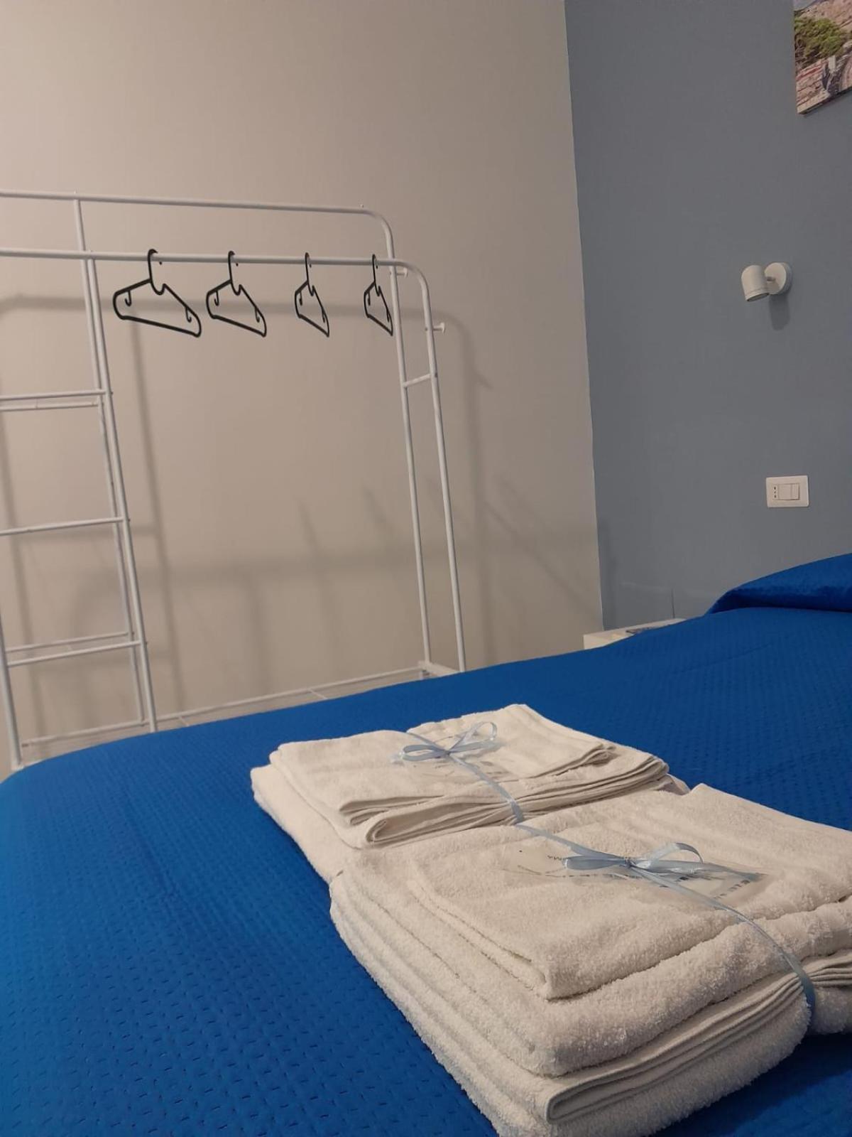 Bed and Breakfast Monteoliveto 5 Neapol Exteriér fotografie