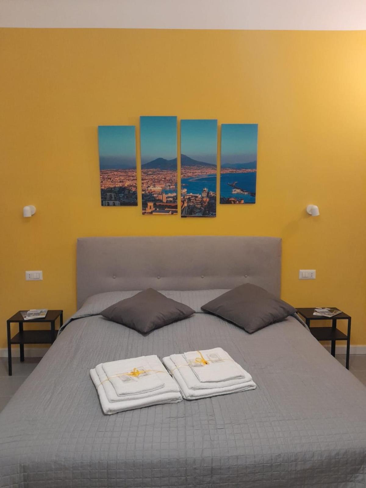 Bed and Breakfast Monteoliveto 5 Neapol Exteriér fotografie